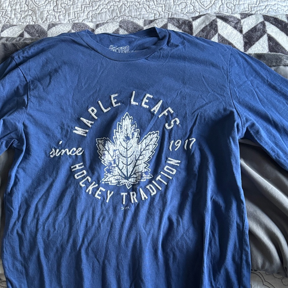 Maple Leafs Hockey Men's Long Sleeve T-Shirt